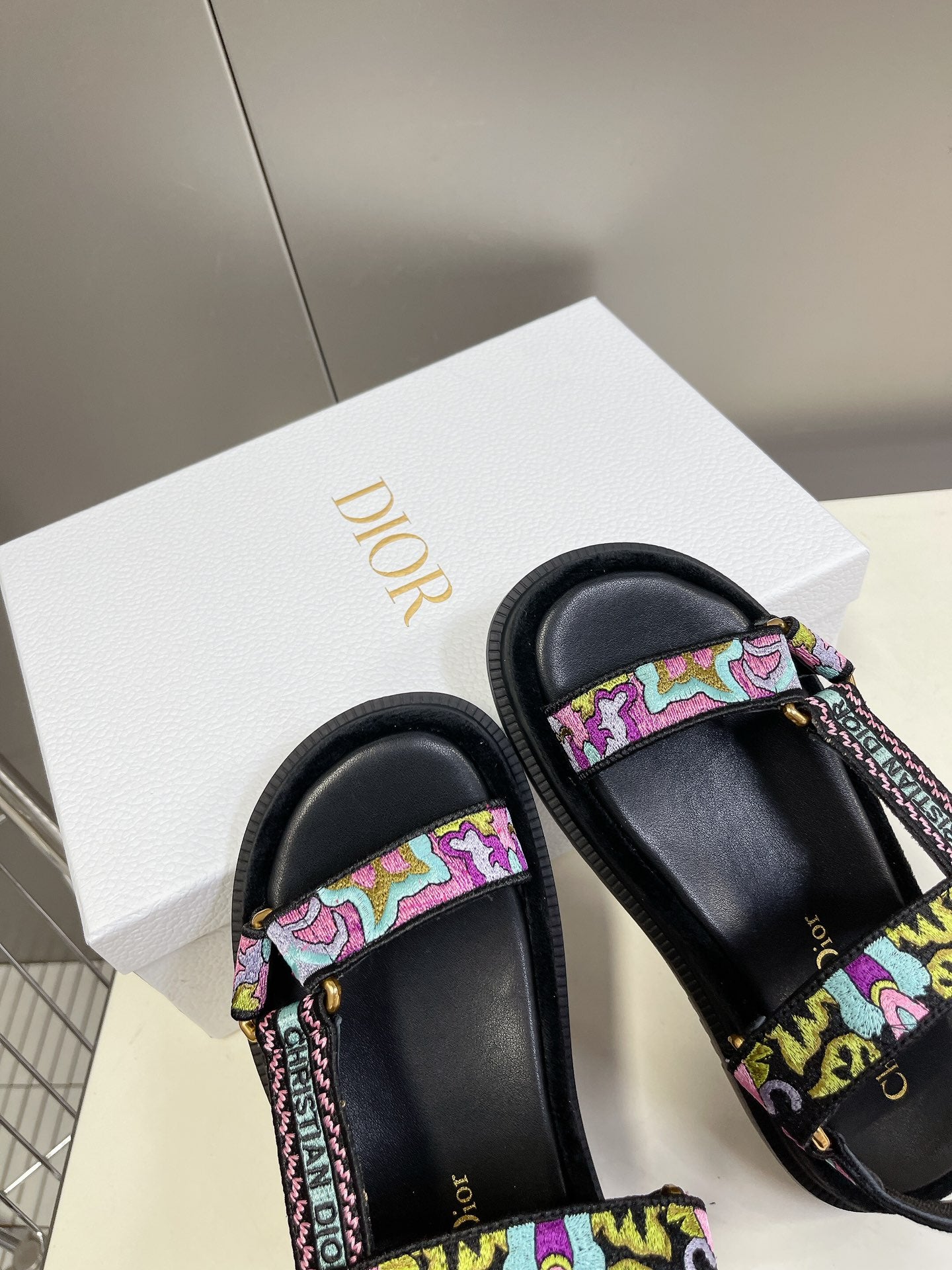 CD Sandals