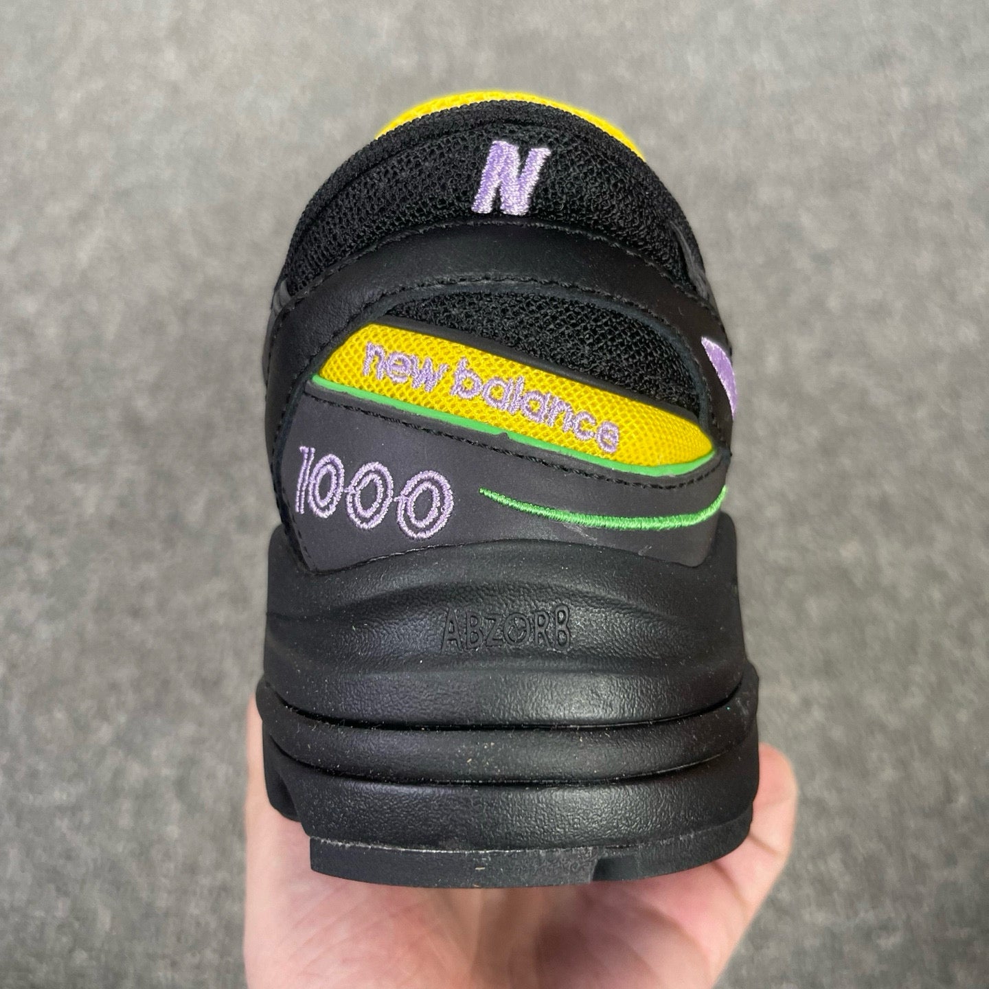 N B 1000