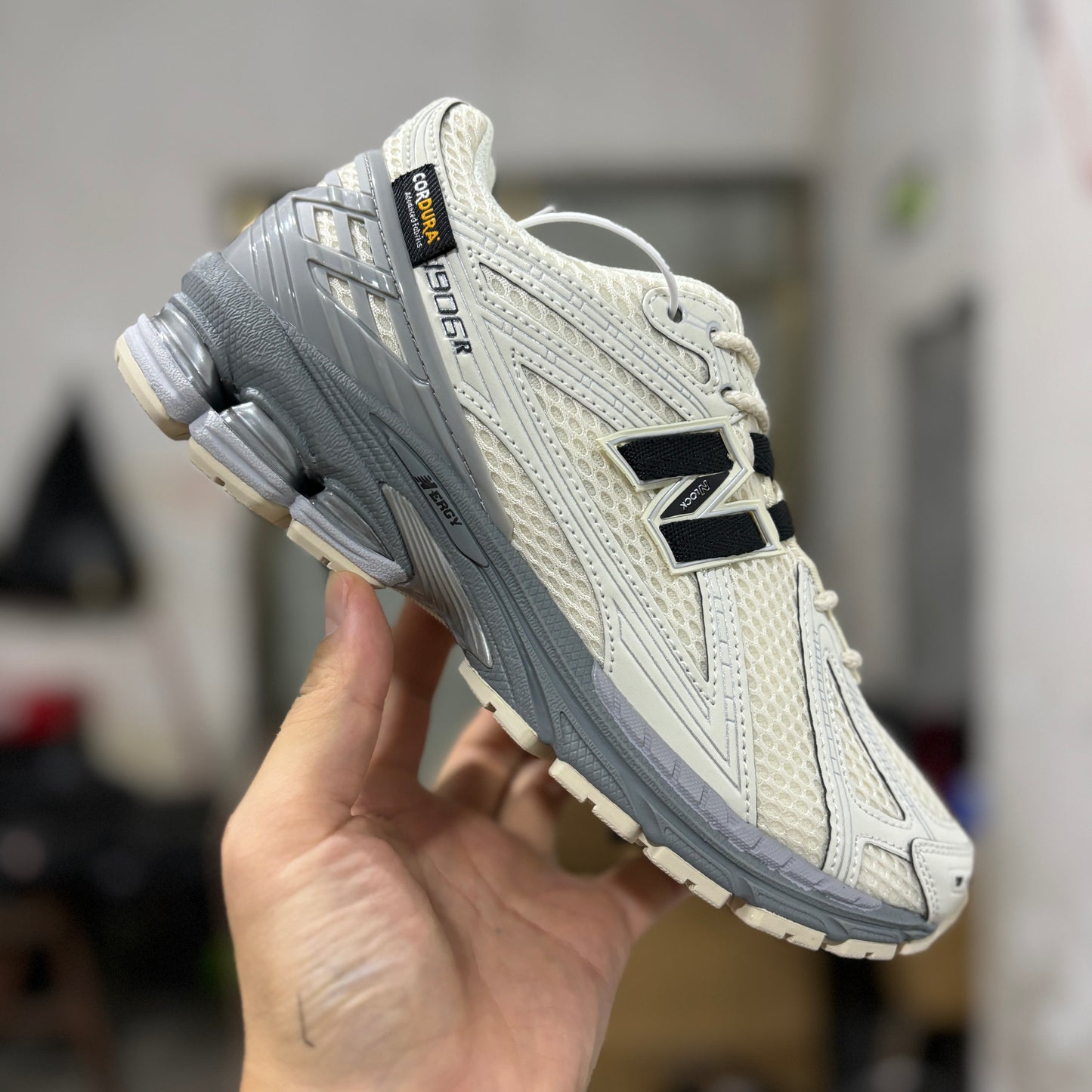 N B 1906