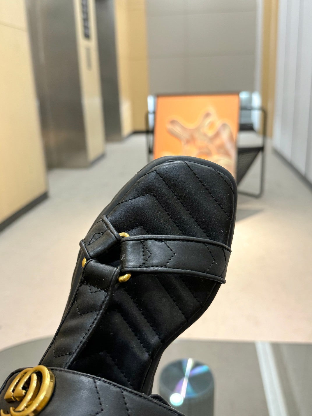GG Sandals