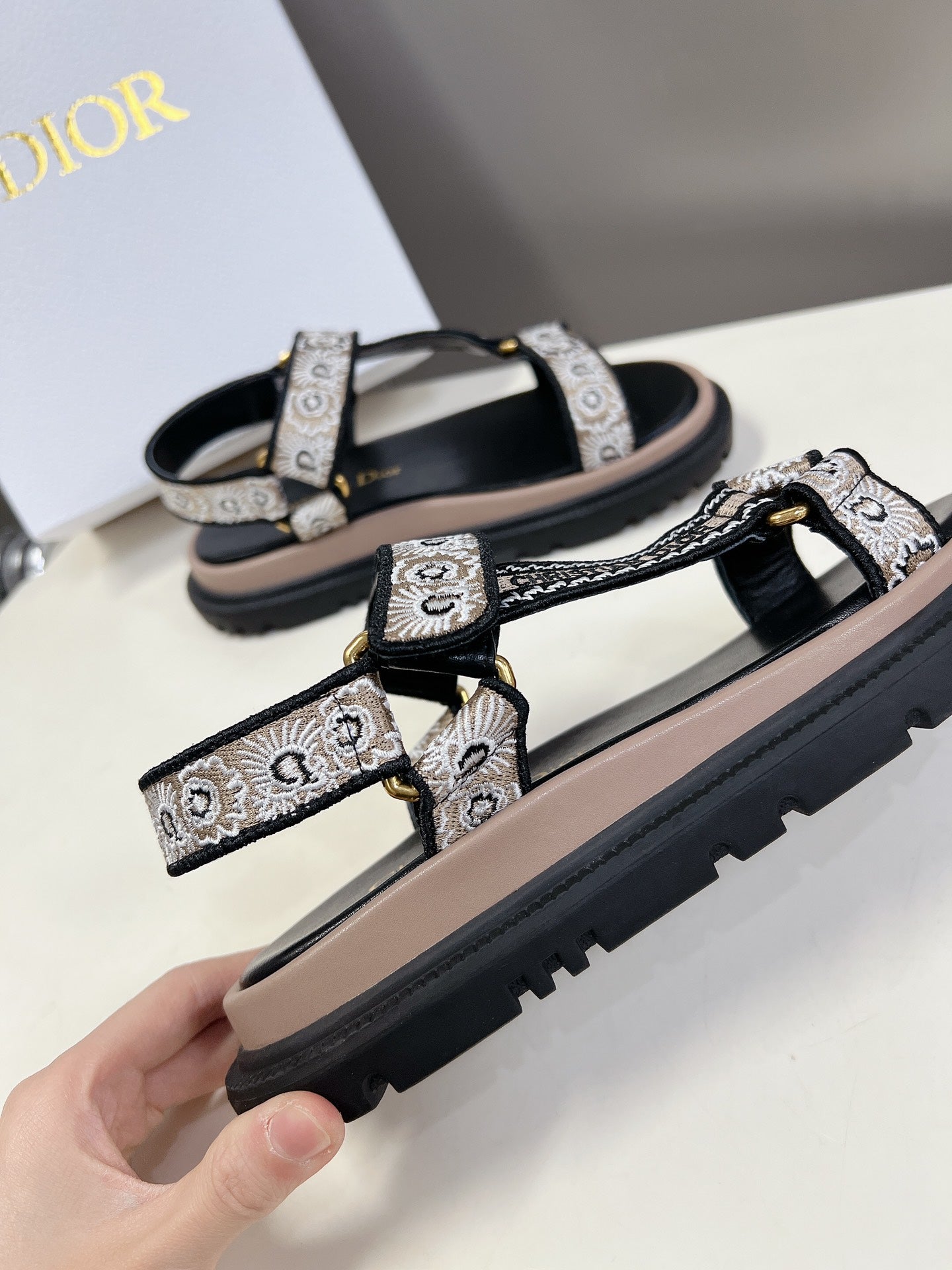 CD Sandals