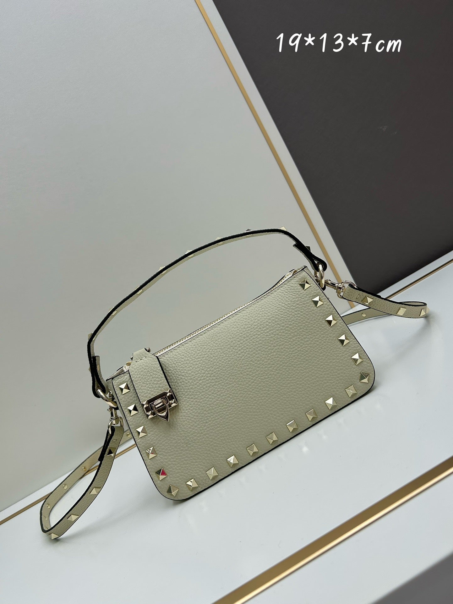 VTONS Bag