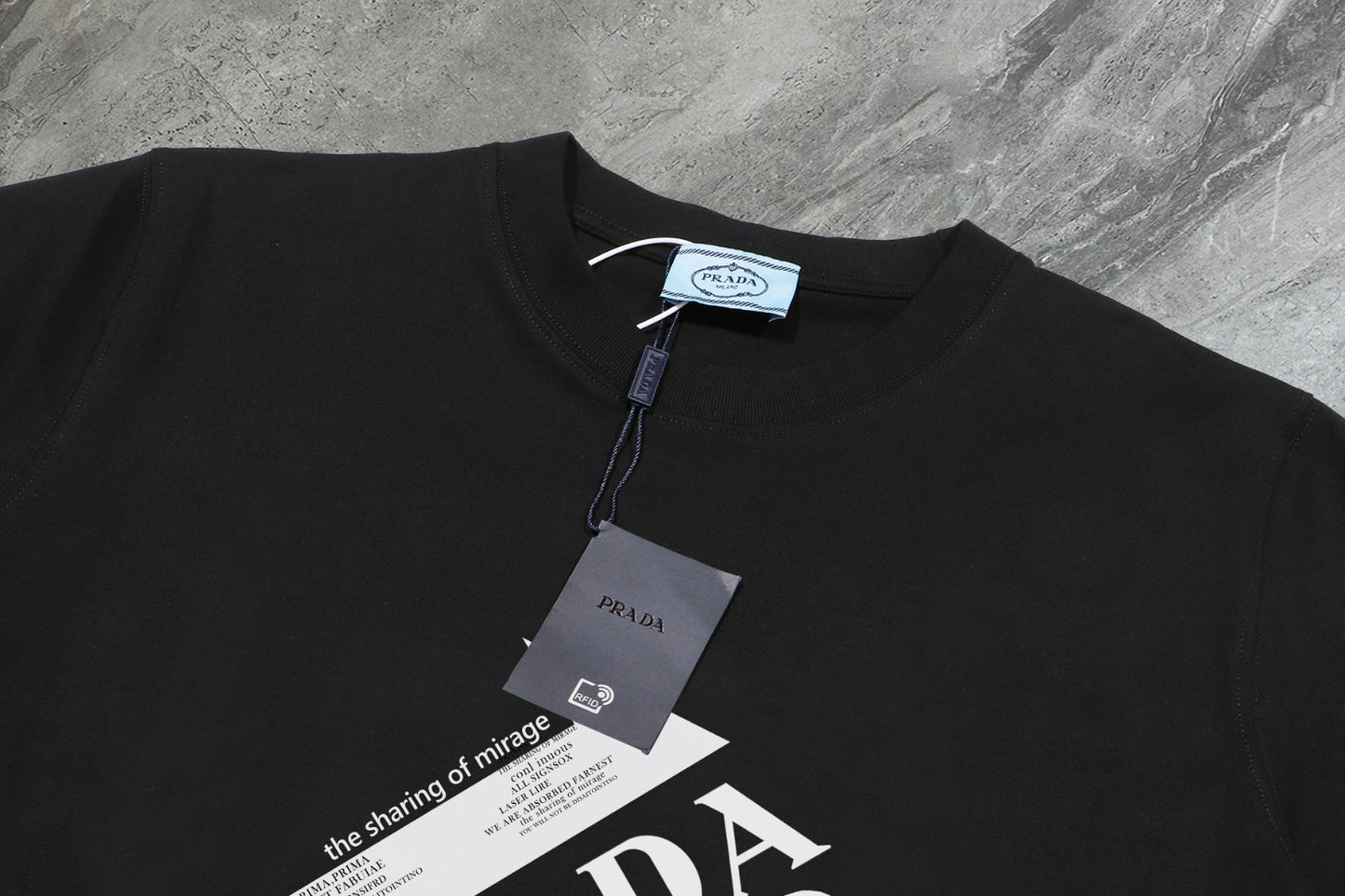 Rada T-Shirt