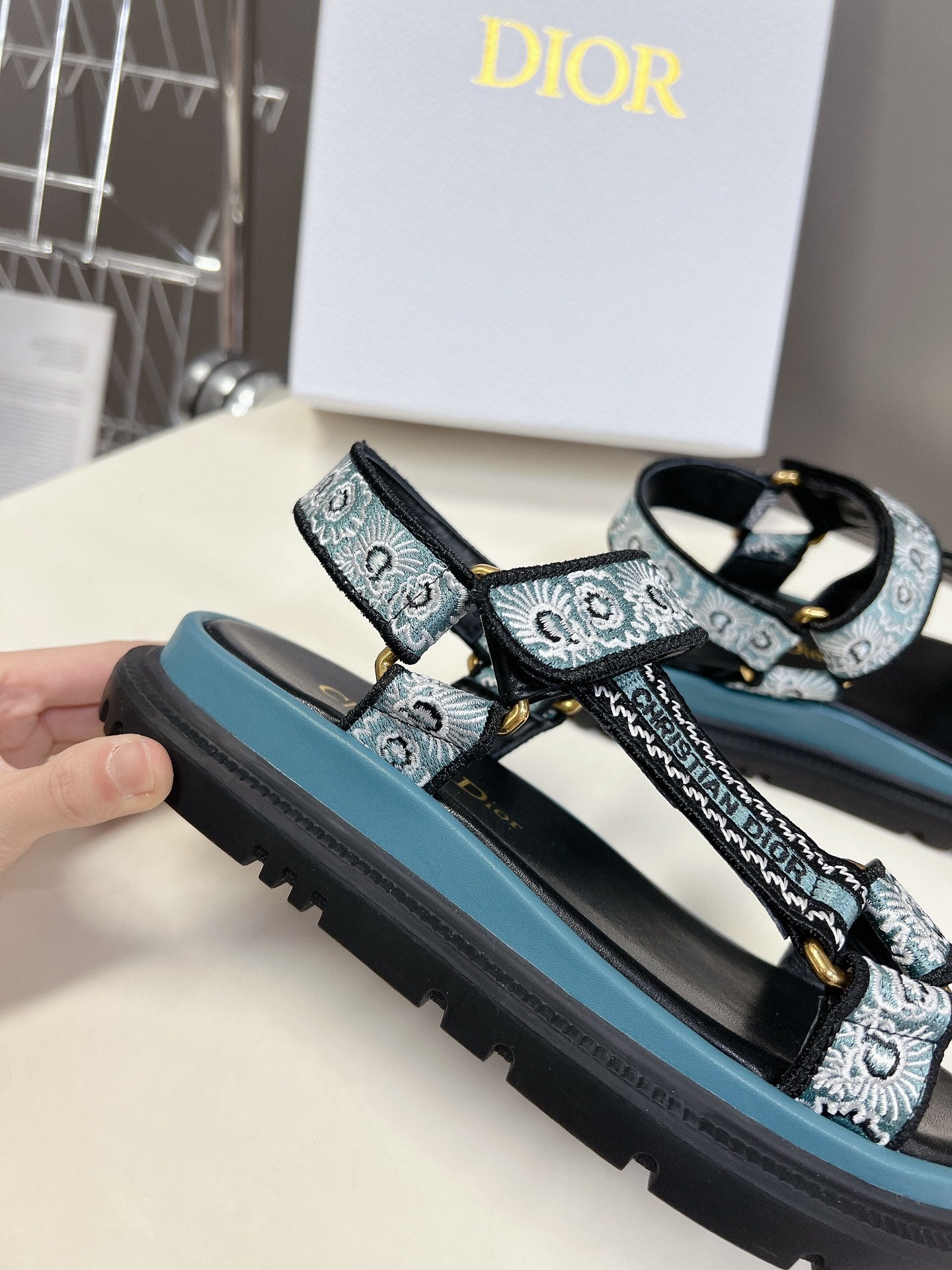 CD Sandals