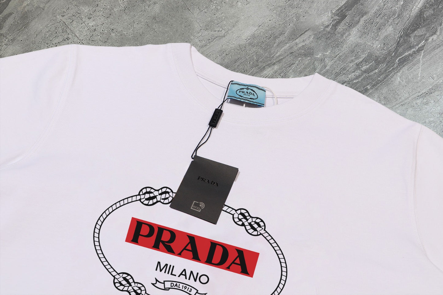 Rada T-Shirt