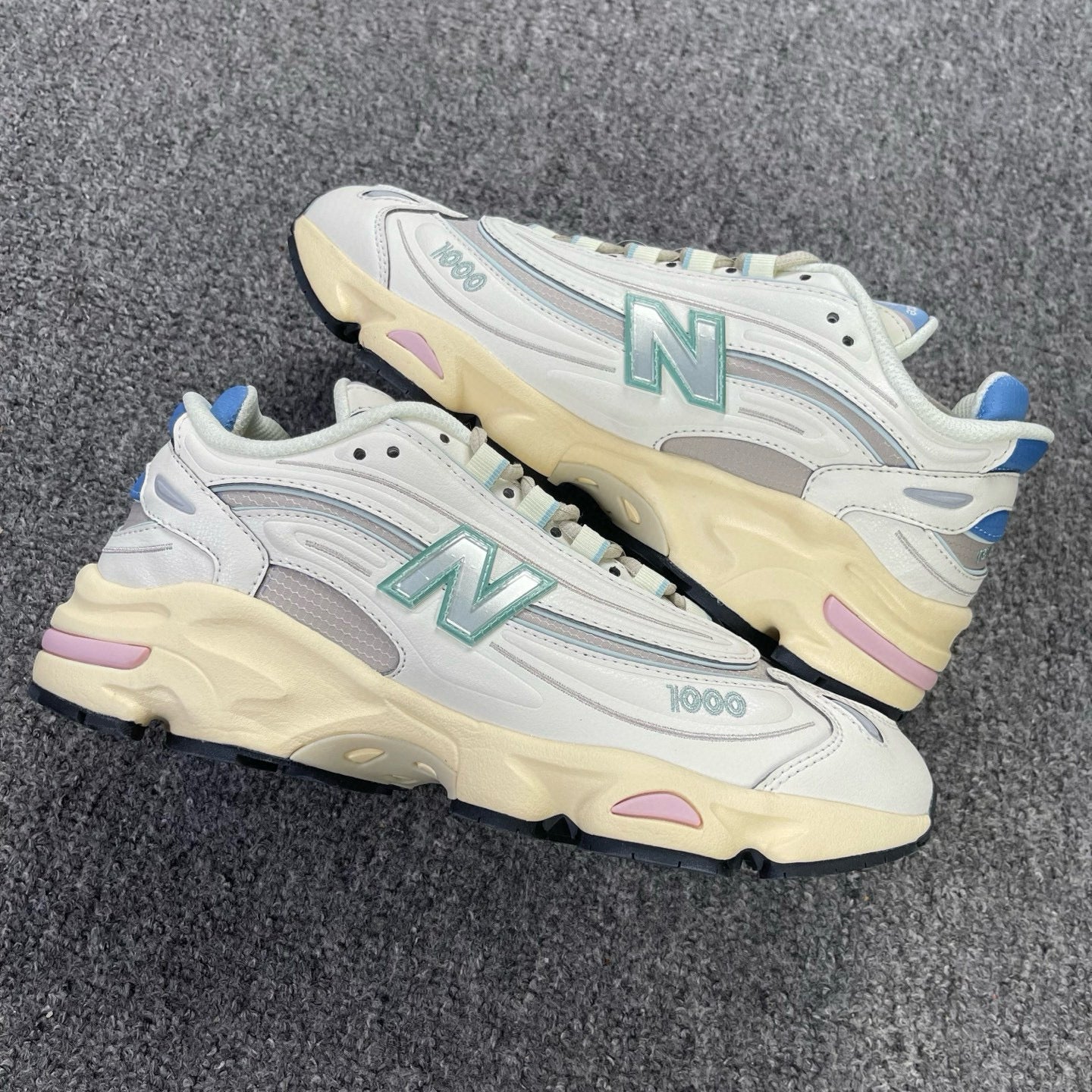 N B 1000