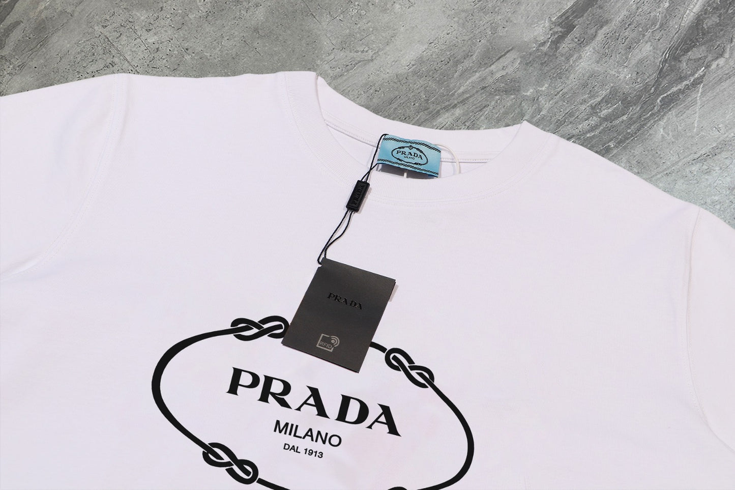Rada T-Shirt