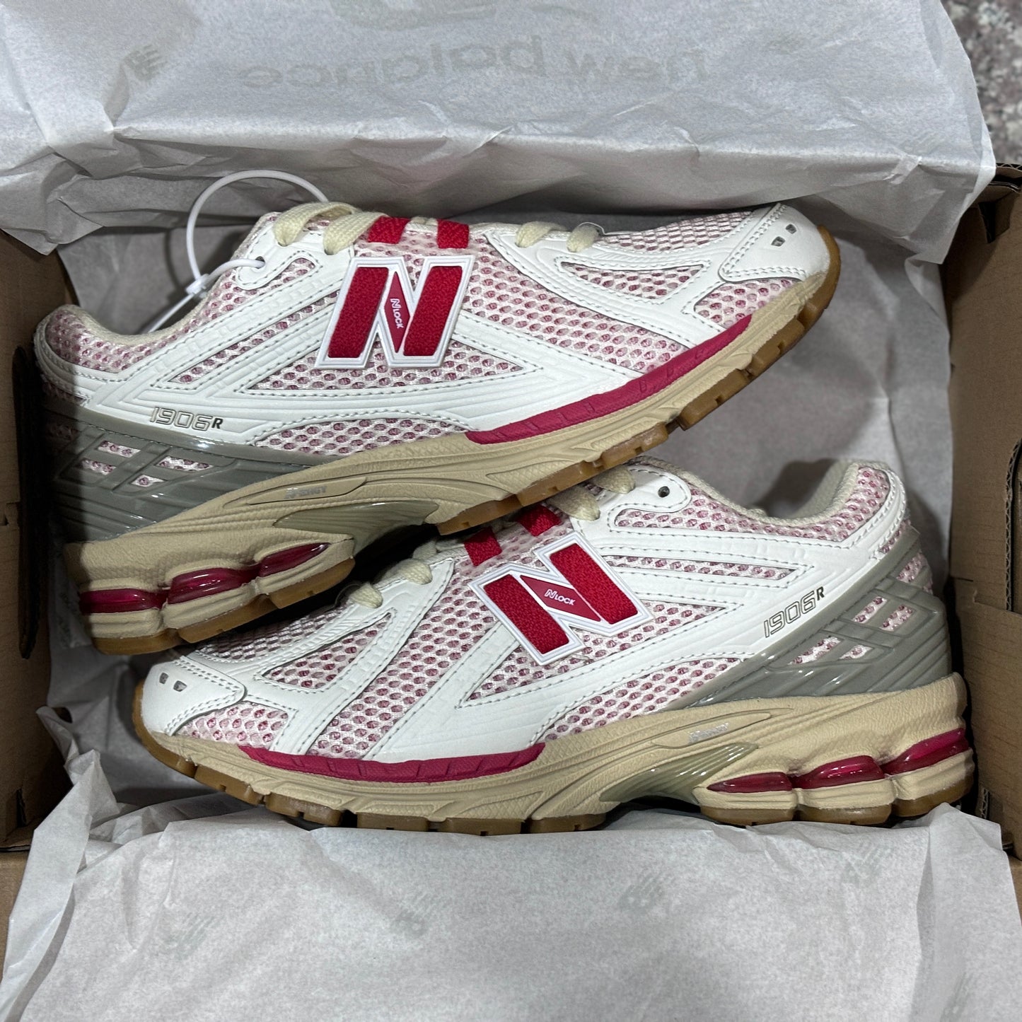 N B 1906