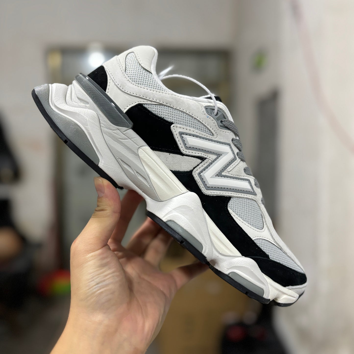 N B 9060