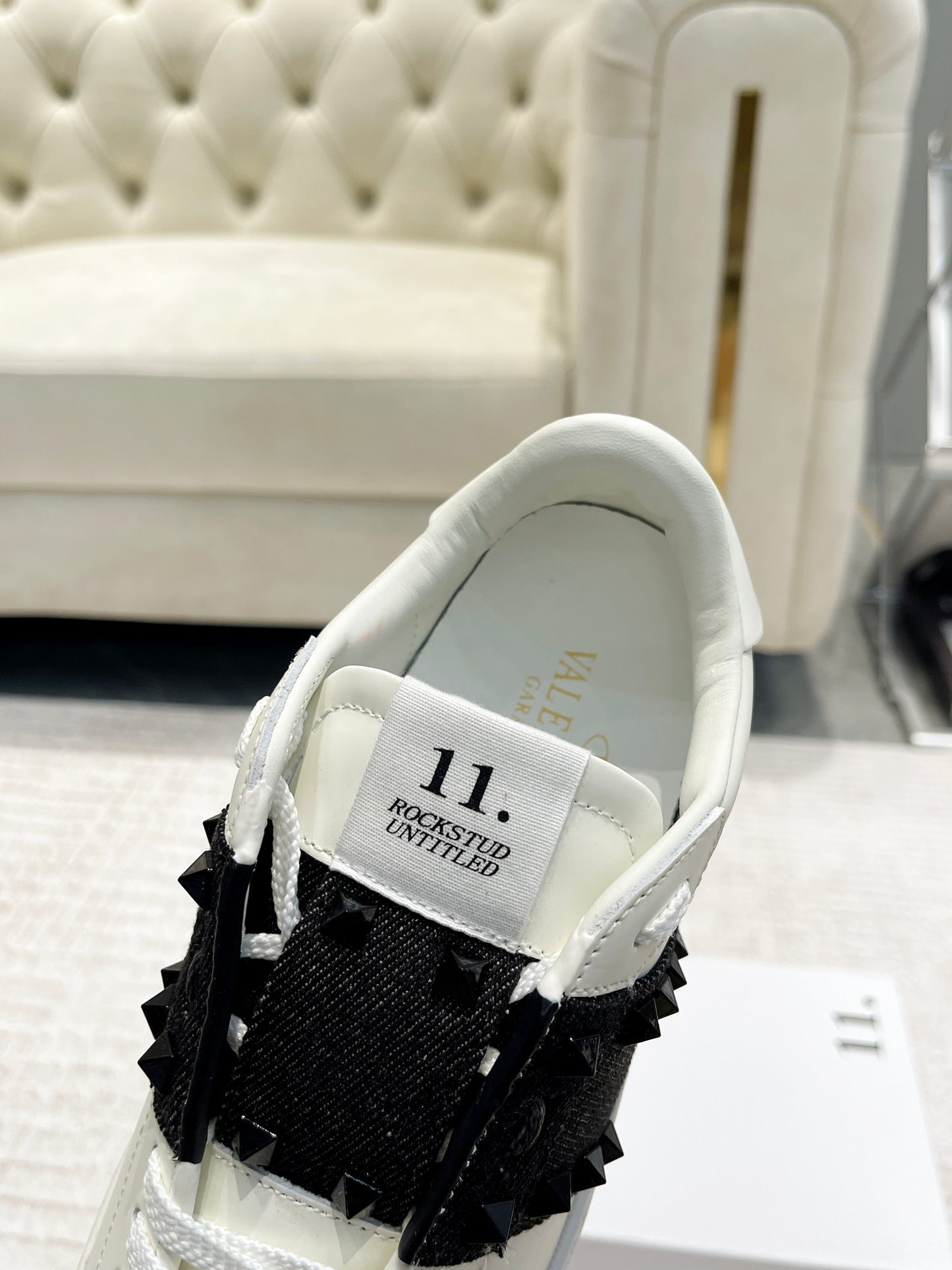 VTONS Trainers