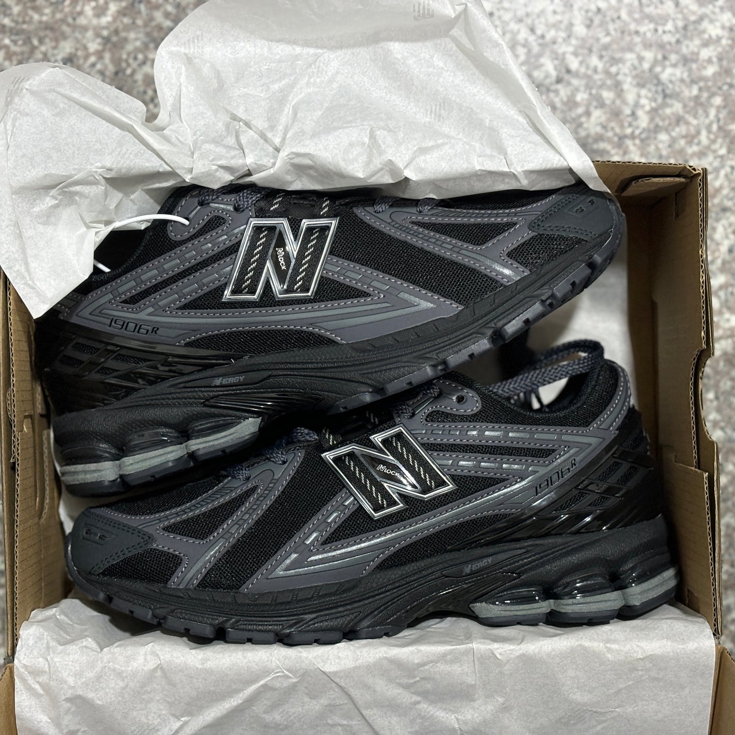 N B 1906