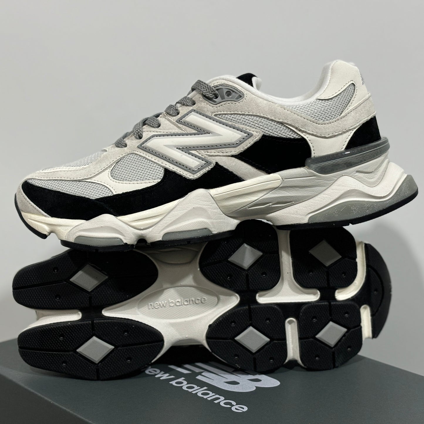 N B 9060