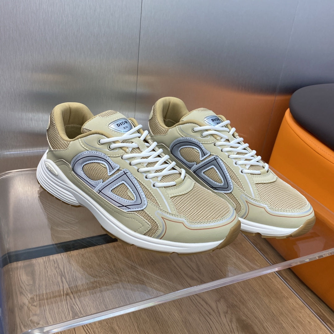 CD Trainers