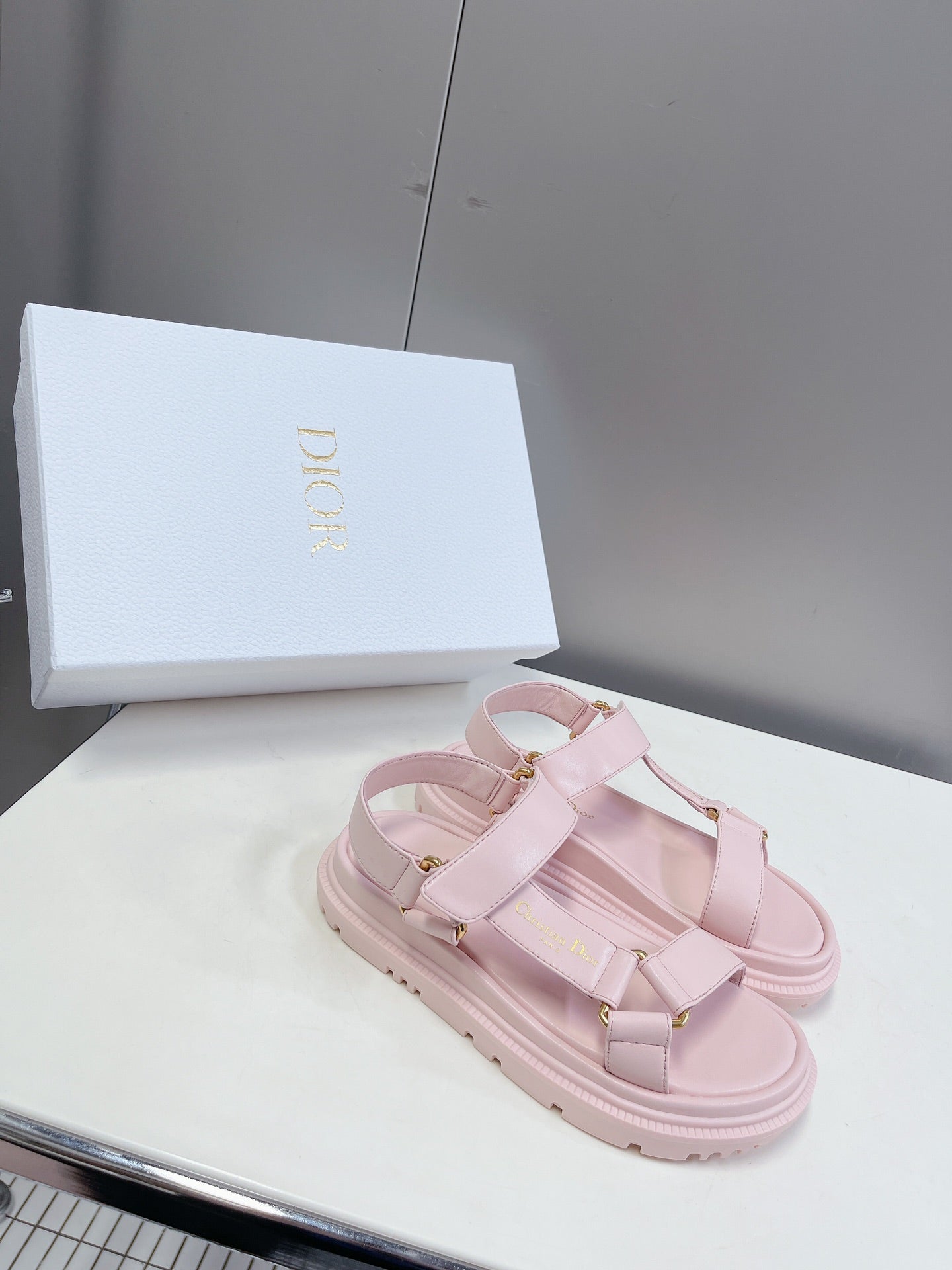 CD Sandals CLICK FOR MORE COLOURWAYS