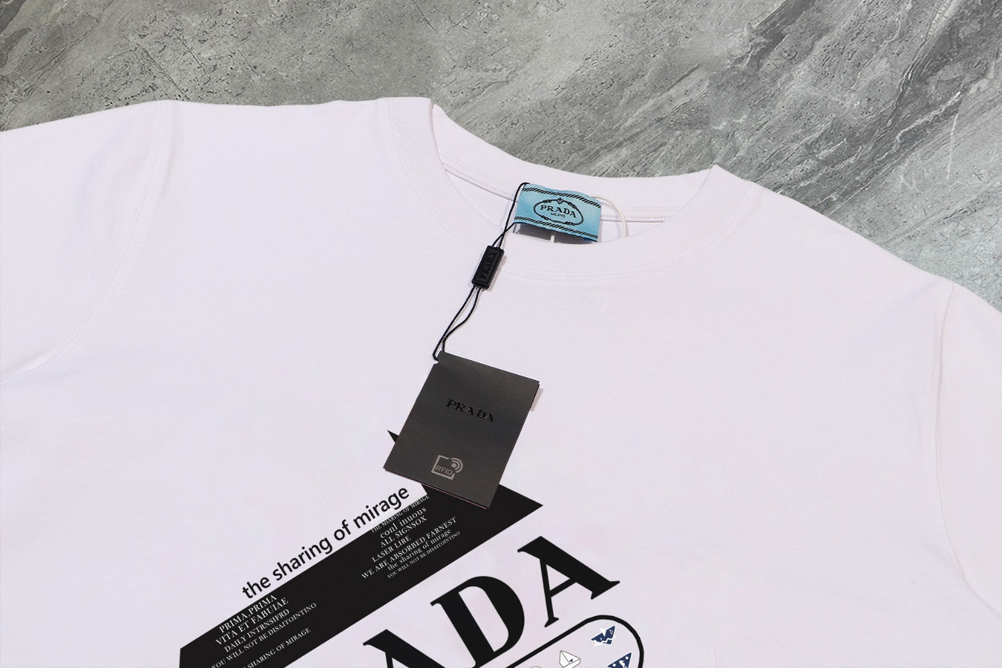 Rada T-Shirt