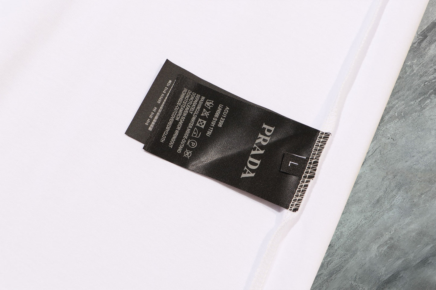 Rada T-Shirt