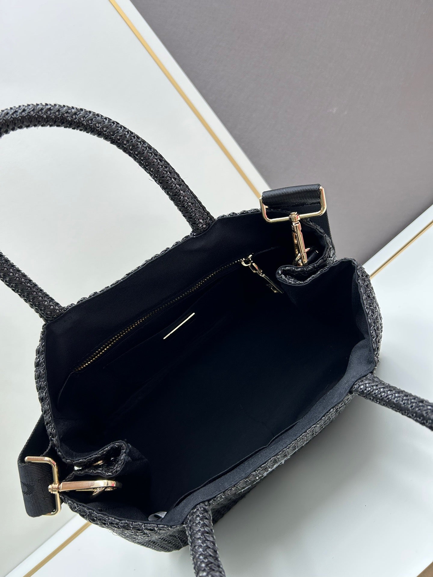 RADA Bag