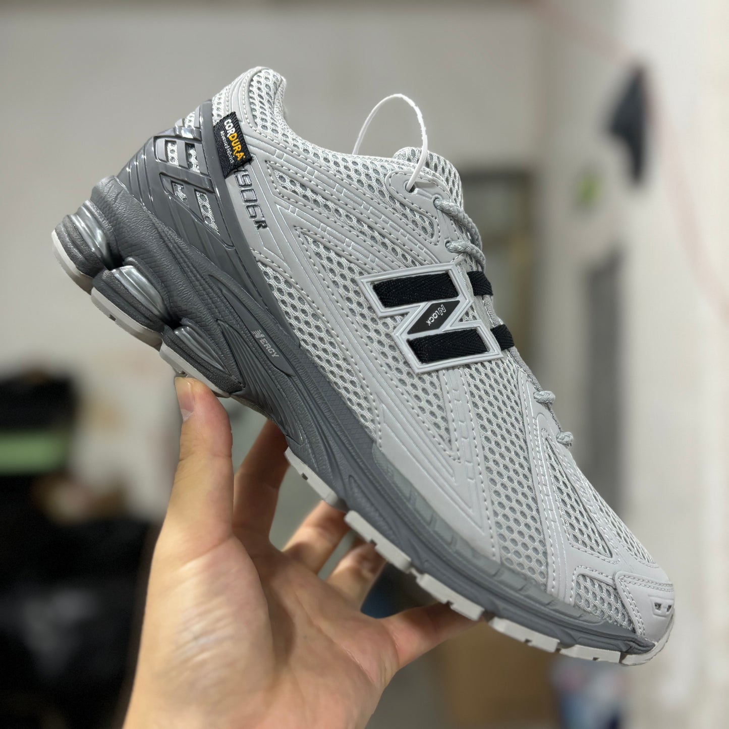 N B 1906