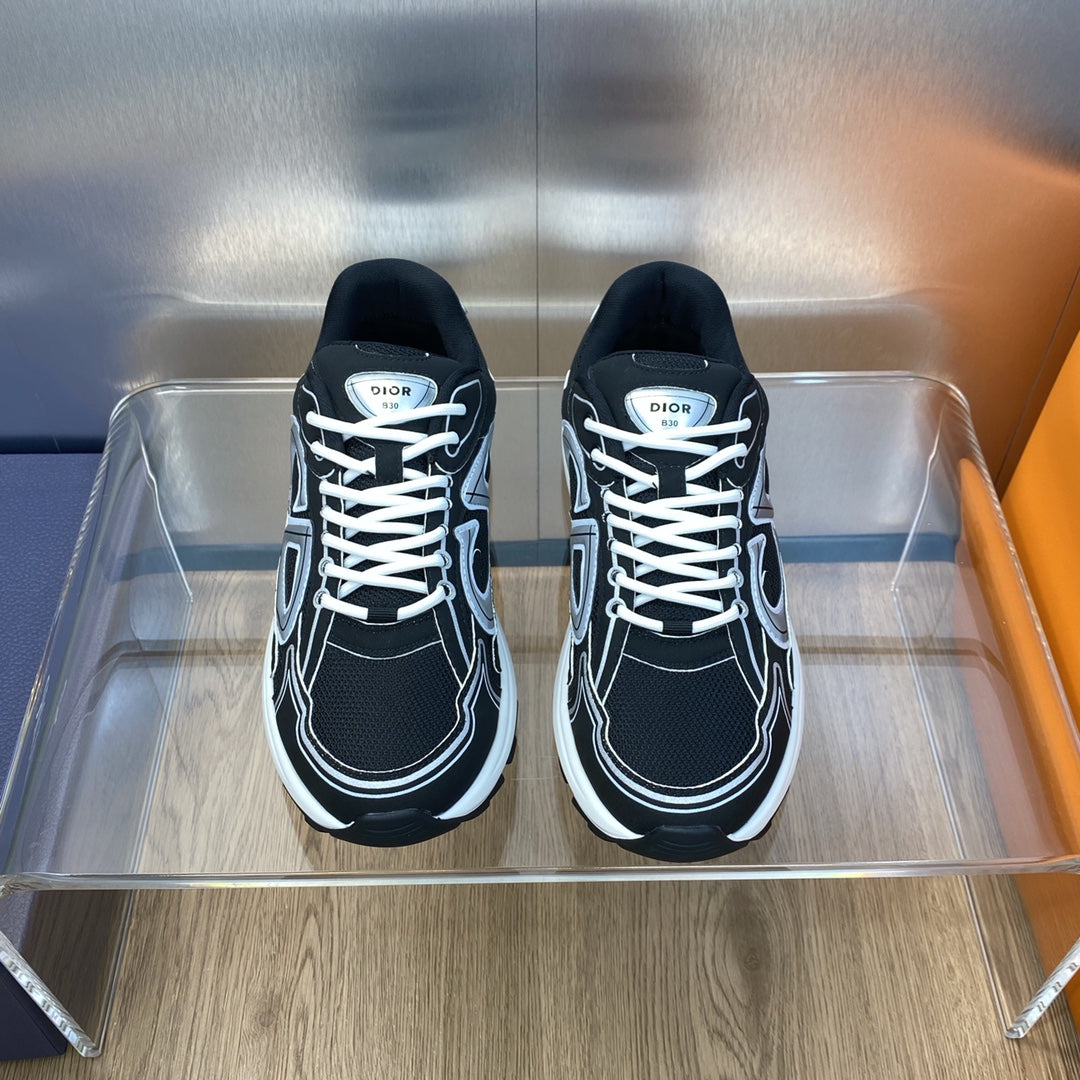 CD Trainers