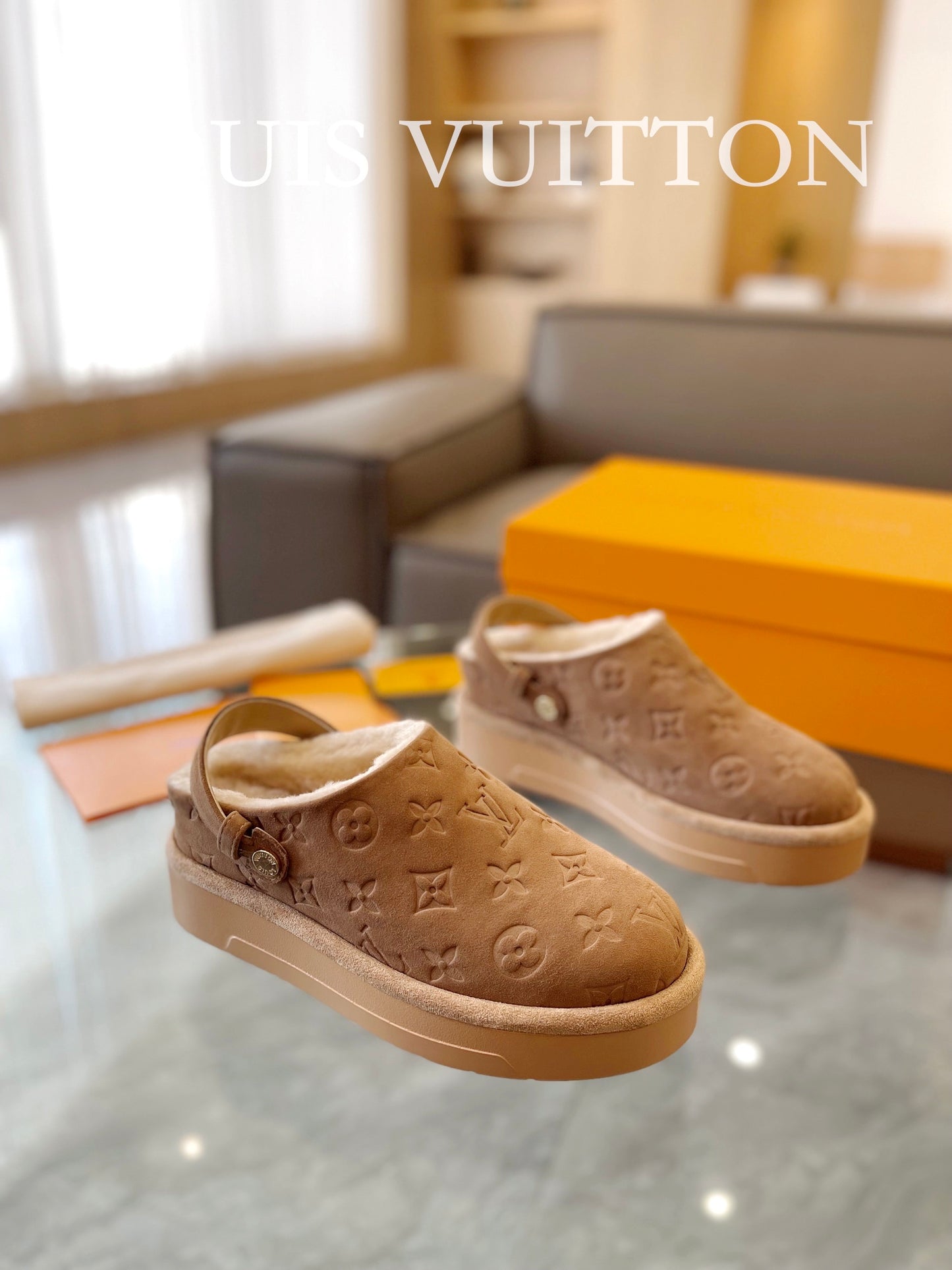 LV Platform Slide CLICK FOR MORE COLOURWAYS