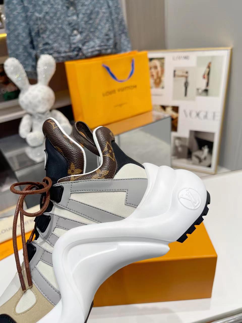 LV Trainers CLICK FOR MORE COLOURWAYS
