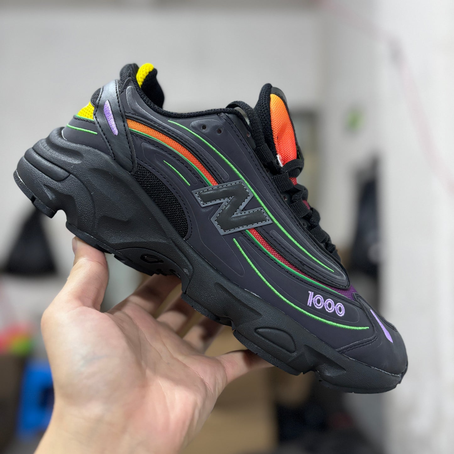 N B 1000