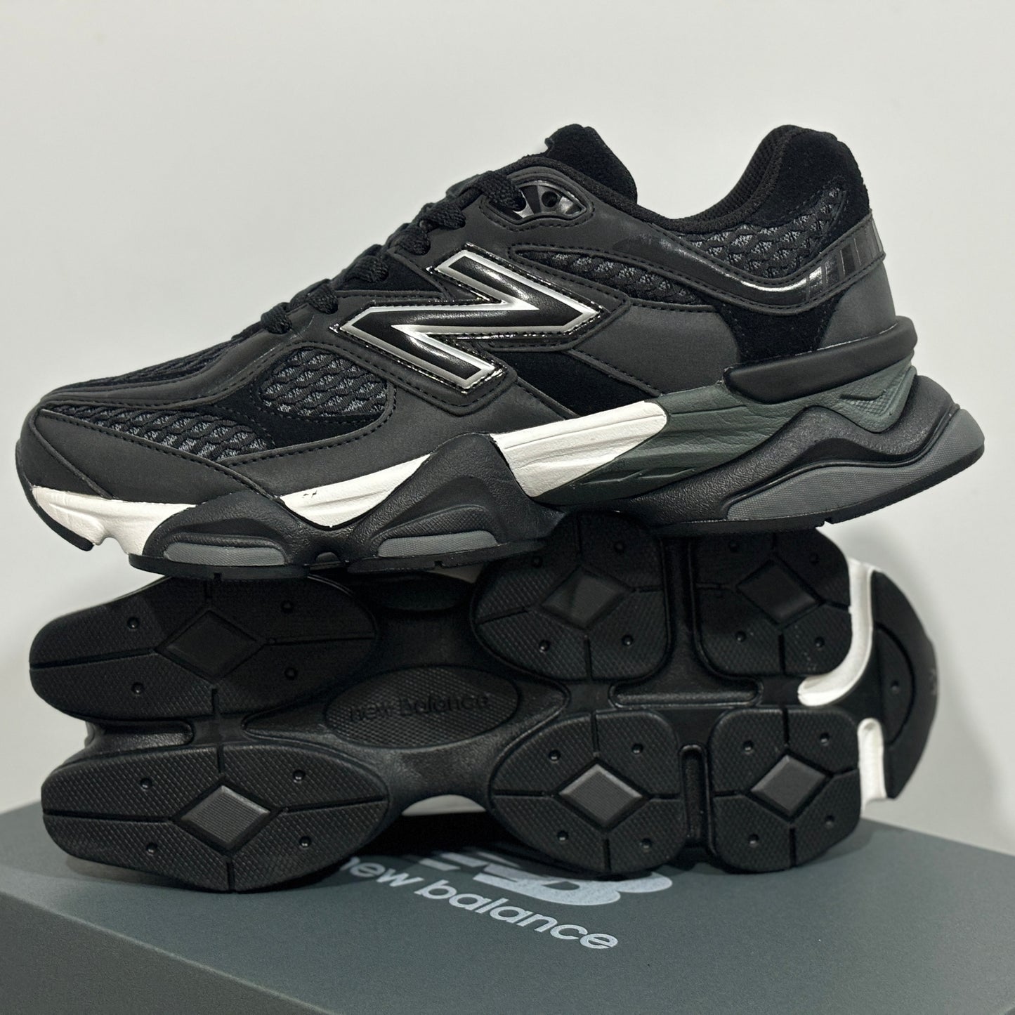 N B 9060