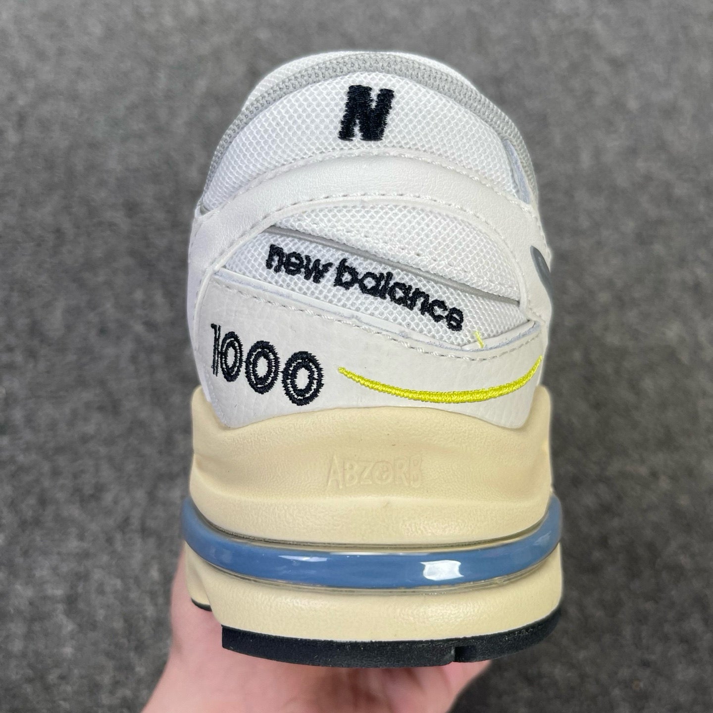 N B 1000