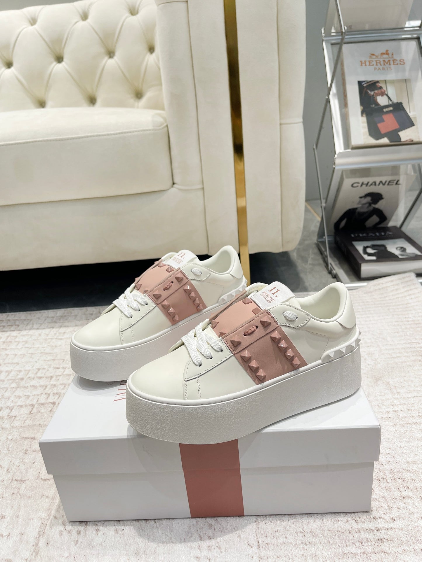 VTONS trainers