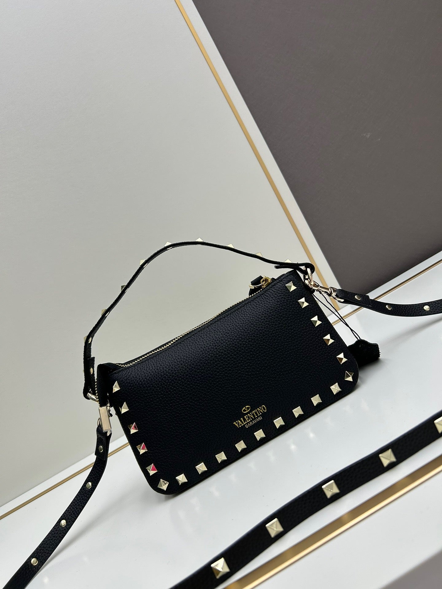 VTONS Bag