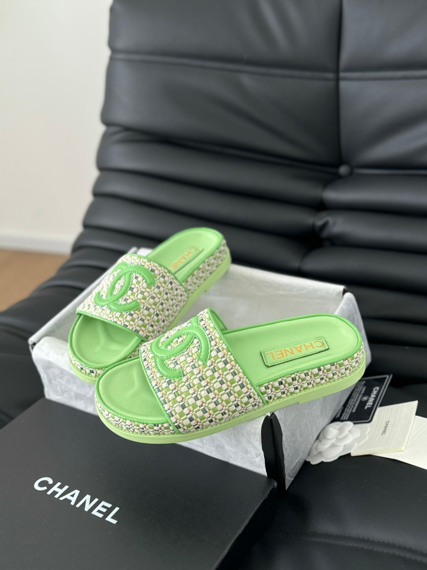 COCO Slides CLICK FOR MORE COLOURWAYS