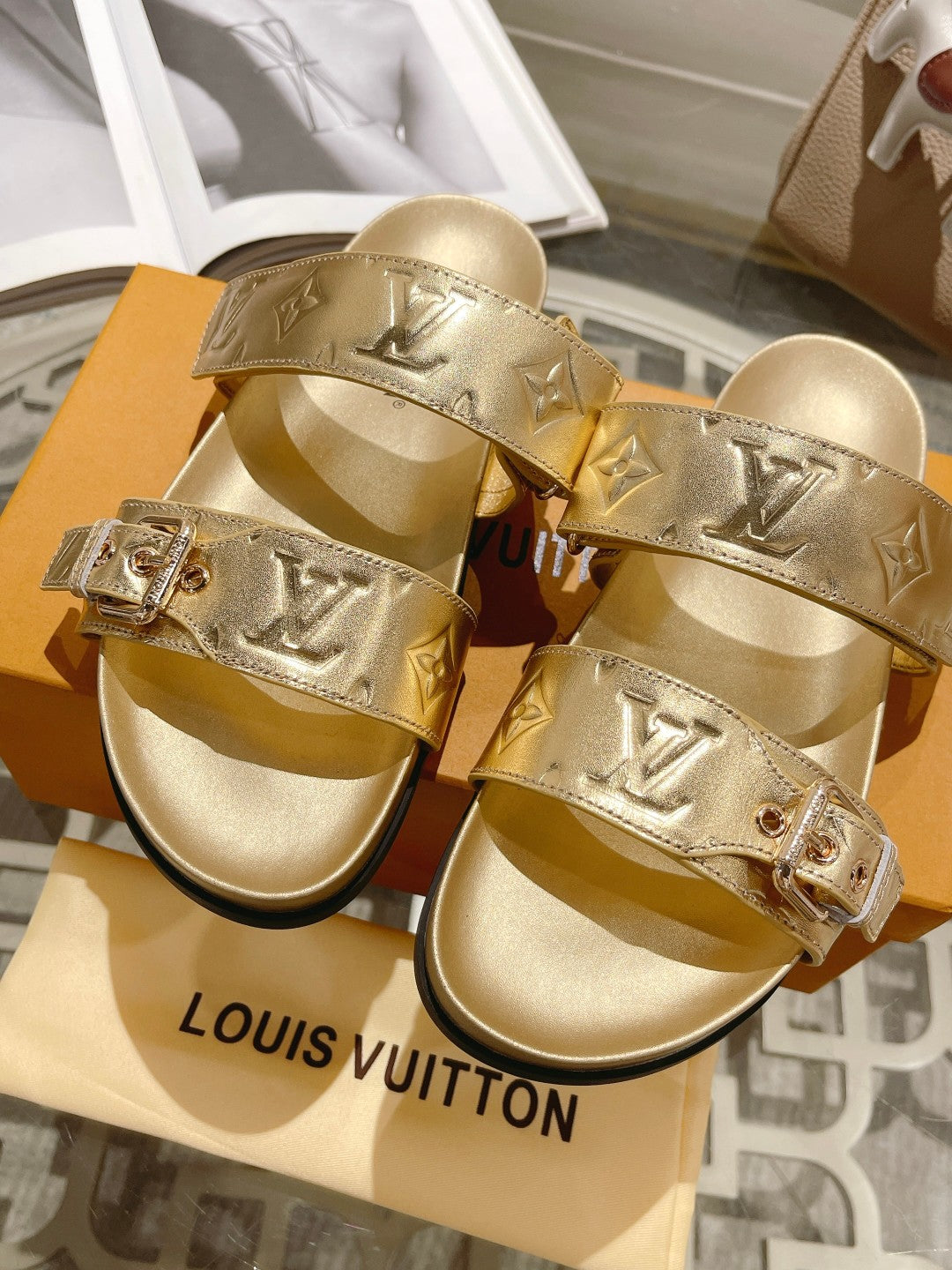 LV Slides Double Strap CLICK FOR MORE COLOURWAYS