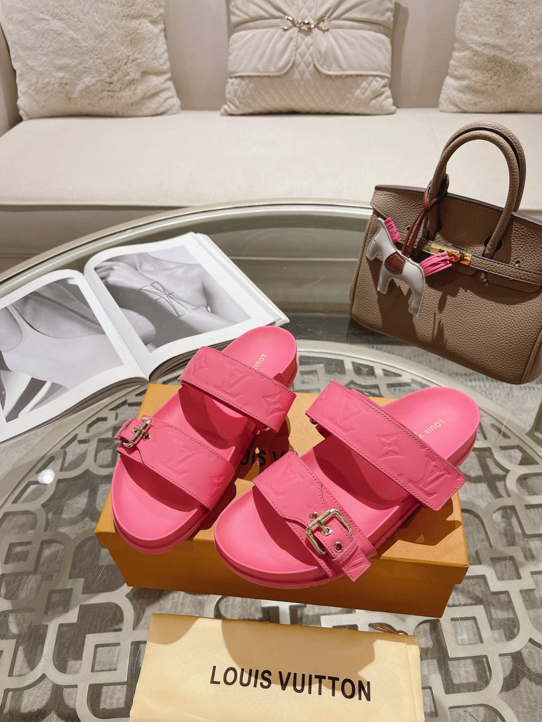 LV Slides Double Strap CLICK FOR MORE COLOURWAYS