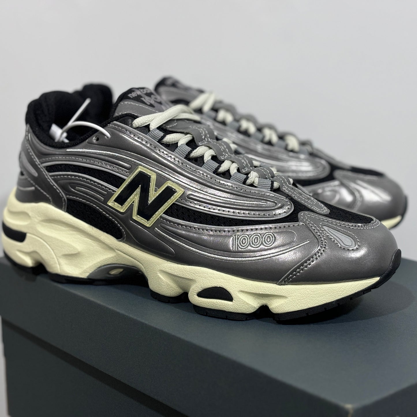 N B 1000