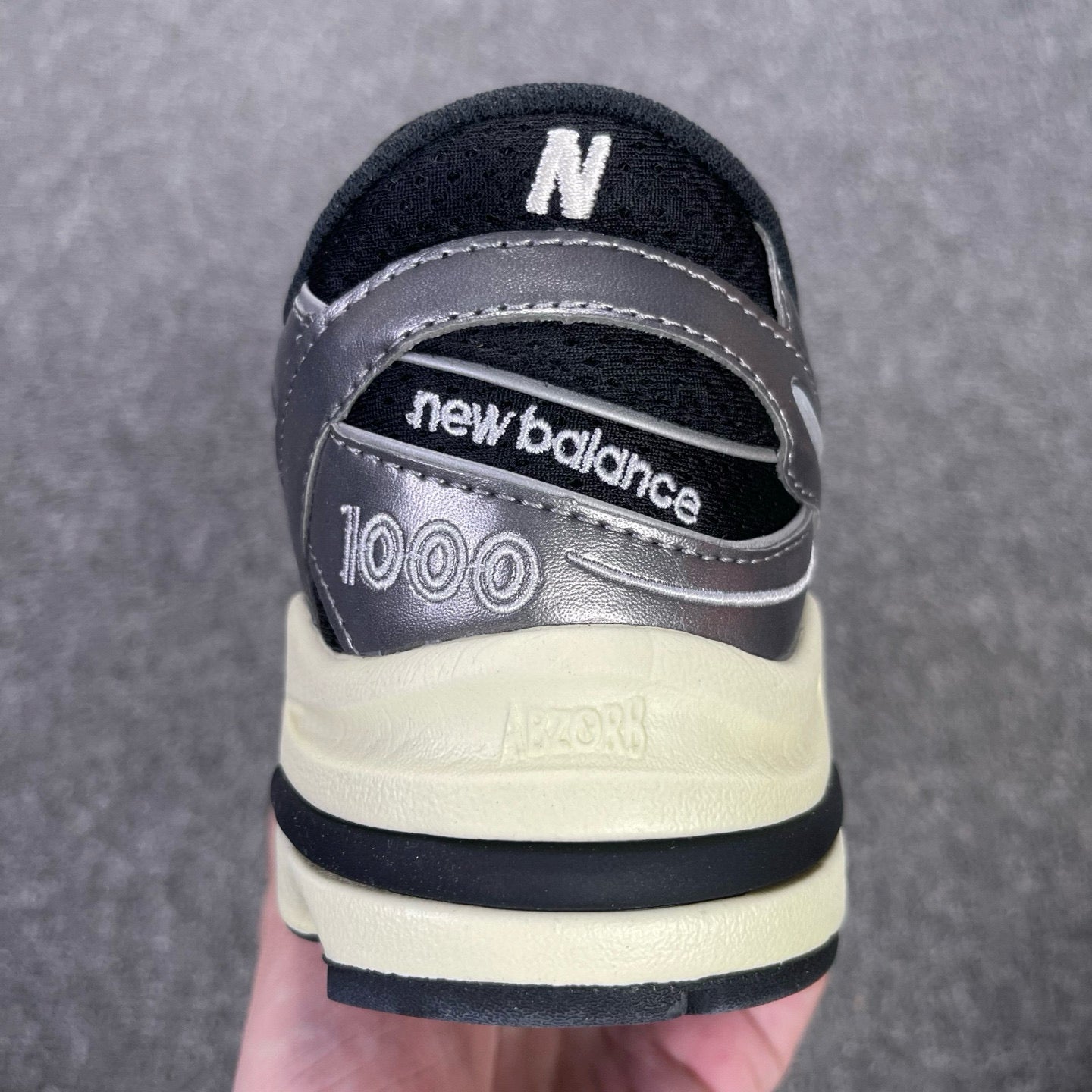 N B 1000