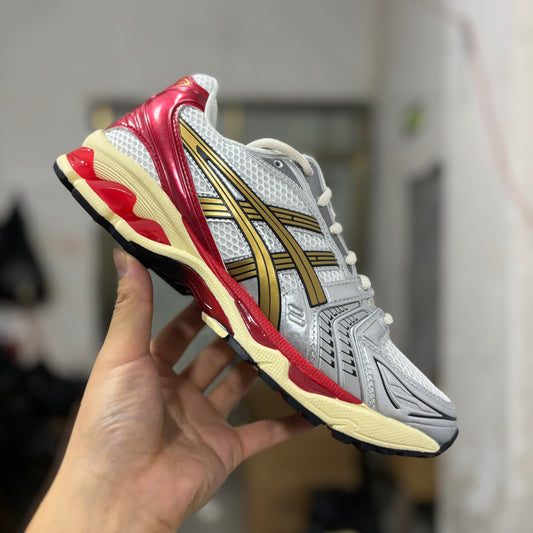 Asics Gel-Kayano 14
