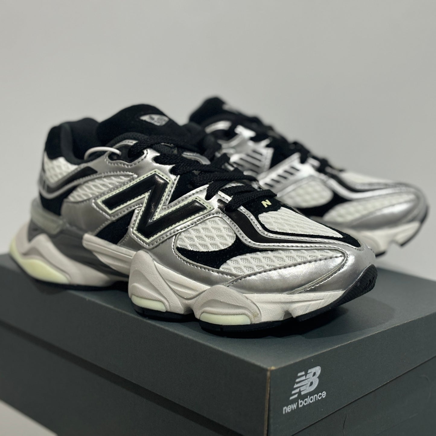 N B 9060