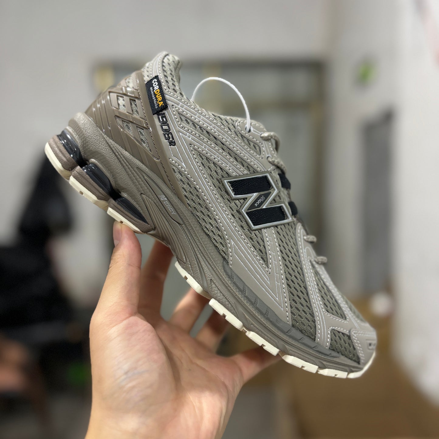 N B 1906