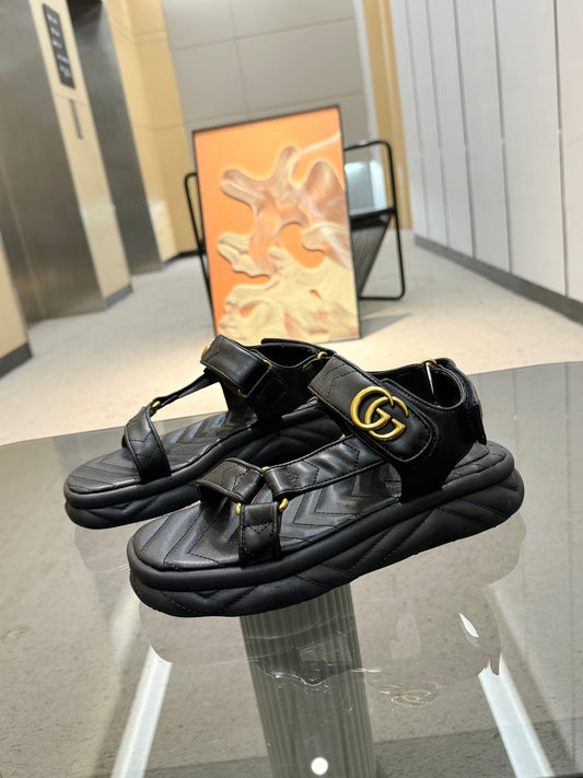 GG Sandals